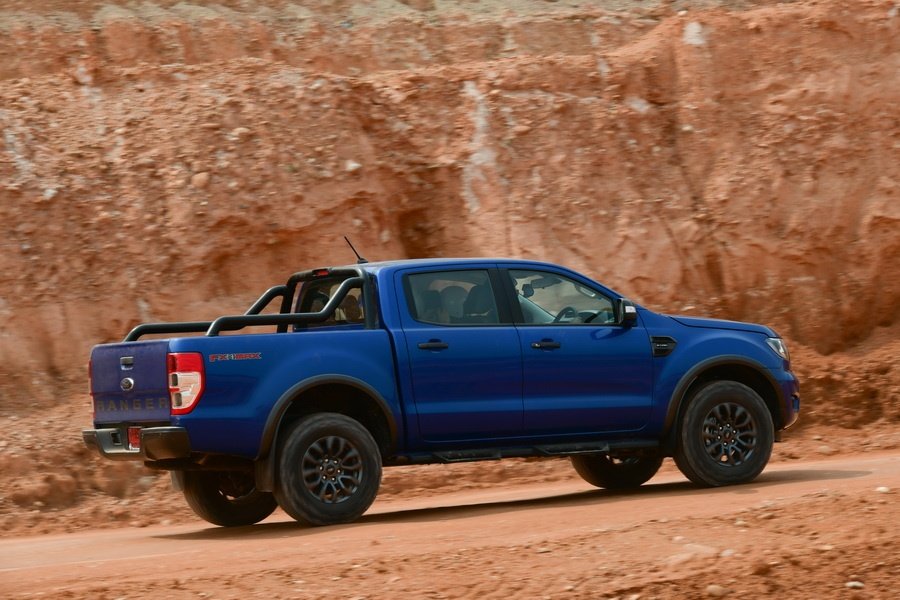 Ford Ranger FX 4 MAX 18